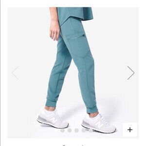 Figs M/P Zamora Jogger in Hydrogreen